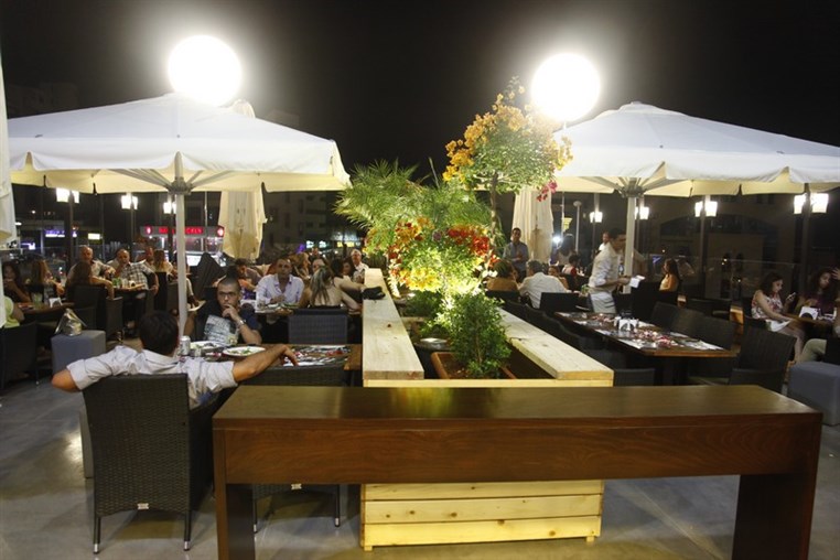 Opening of Republic in Jbeil